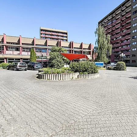 B807 By Interhome Apartment *